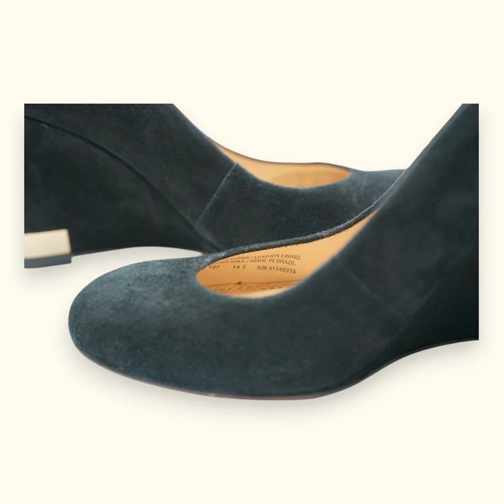 Tory‎ Burch Astoria Wedge Lancaster Suede Shoes Size 6M ~ Heel 3.5
